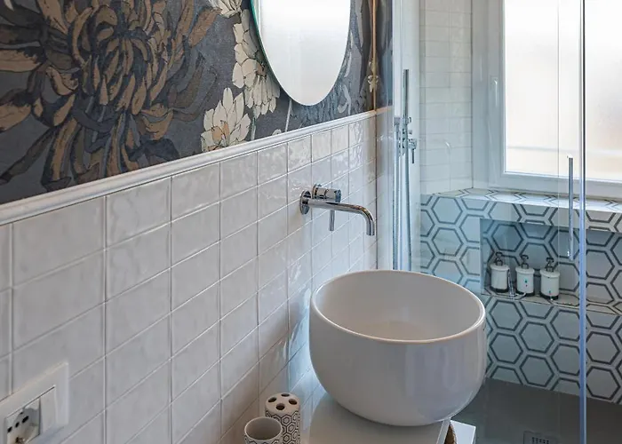 Lamalatestina - In Front Of The Castle Апартаменты Римини