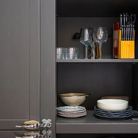 Lamalatestina - In Front Of The Castle * 里米尼