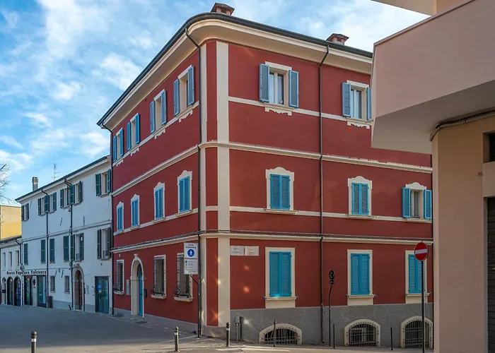 Lamalatestina - In Front Of The Castle * Rimini