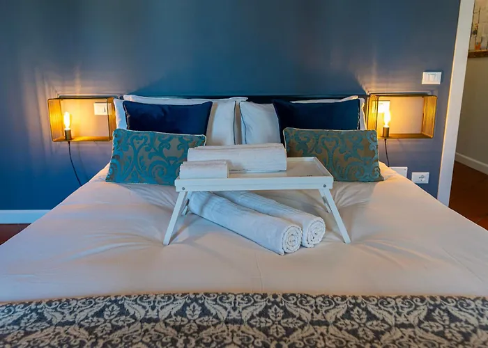 아파트 Lamalatestina - In Front Of The Castle