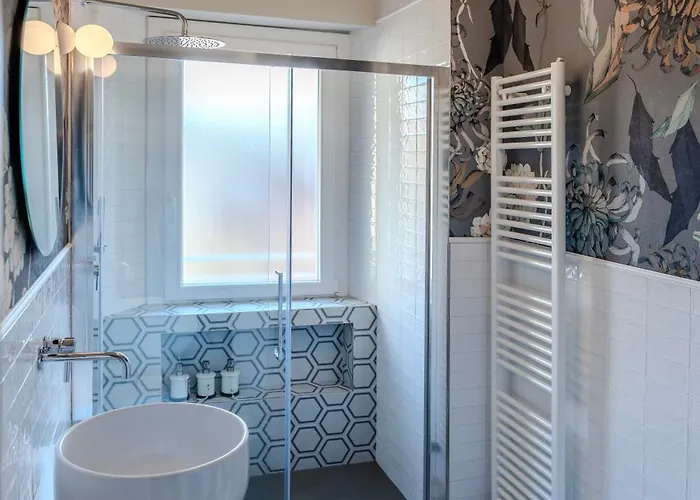 Lamalatestina - In Front Of The Castle Appartement